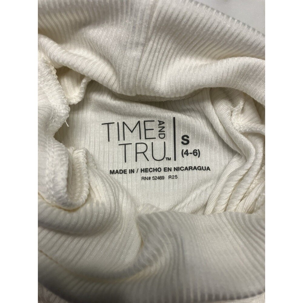 NWT Time & Tru Womens Ribbed Turtleneck Tee White Size Small